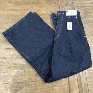 GU women light denim wide leg pants